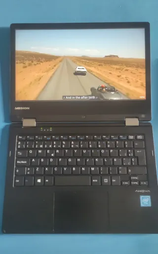 Portátil Medion 12 pulgadas Táctil