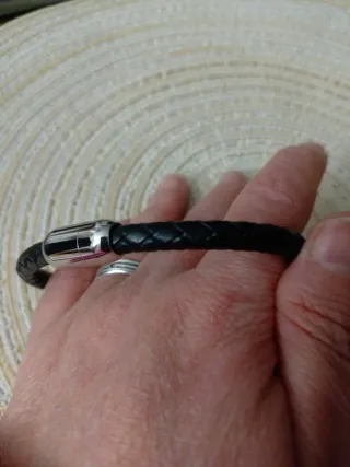 Bracciale in pelle intrecciata da uomo