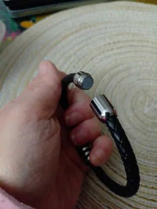 Bracciale in pelle intrecciata da uomo