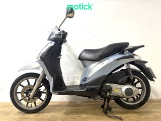 PIAGGIO LIBERTY 125 RST