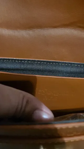 Bolso Saint Laurent Negro Dorado