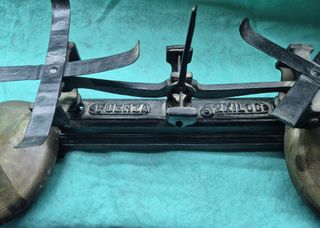 Báscula antigua de cocina Fuerza