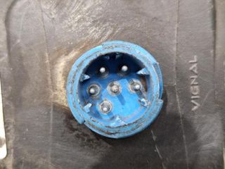 Nissan 107174 piloto trasero derecho atleon 120