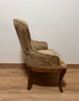 Butaca tapizada floral