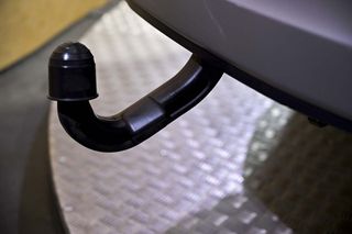 Land-Rover Discovery   2.0 I4 TD4 132kW 180CV HSE Auto