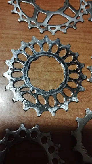 Pacco pignoni bici usato