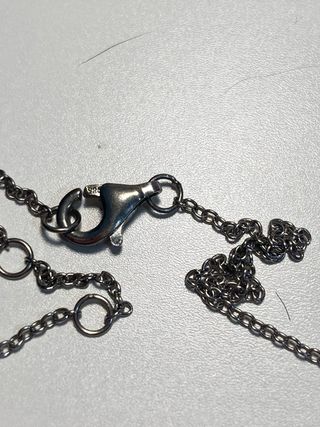 Collar Chloe de plata de ley con colgante sol |