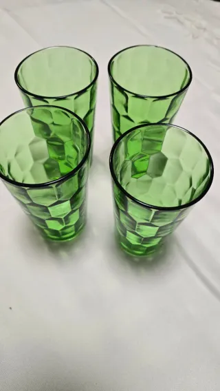 Set 4 Vasos Verdes Hexagonales