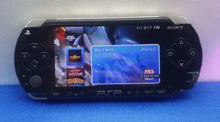 CONSOLA PSP FAT 1000 COMPLETA CON MUCHOS JUEGOS