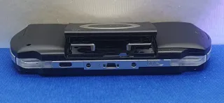 CONSOLA PSP FAT 1000 COMPLETA CON MUCHOS JUEGOS