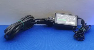 CONSOLA PSP FAT 1000 COMPLETA CON MUCHOS JUEGOS