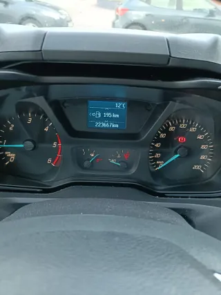 Ford Tourneo Custom H1L2 Titanium