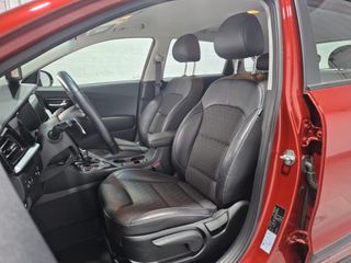 Kia Niro 1.6 GDi HEV 104kW (141CV) Drive