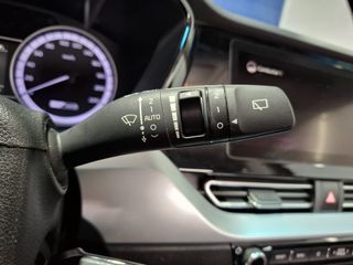 Kia Niro 1.6 GDi HEV 104kW (141CV) Drive