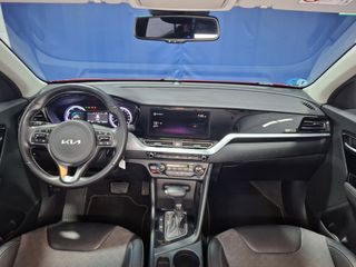Kia Niro 1.6 GDi HEV 104kW (141CV) Drive