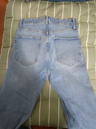 Vaqueros Zara Azules Desgastados 36