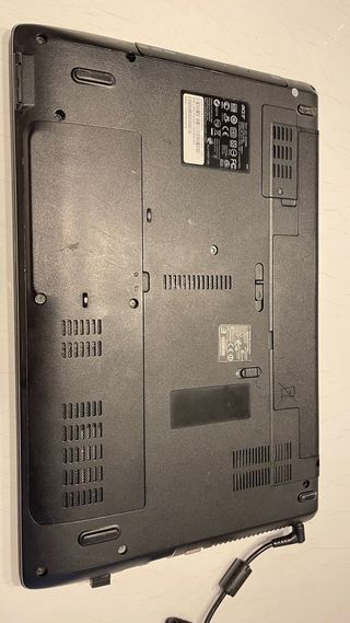 Portátil Acer Aspire 5742