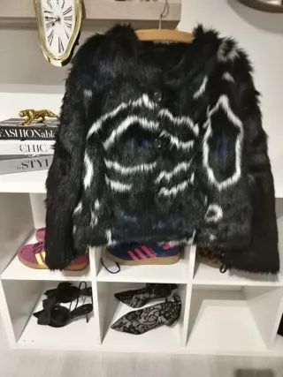 Chaqueta Custo Barcelona pelo sintético T.40