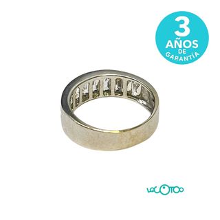 Anillo Oro Blanco 18K con Piedras Carré