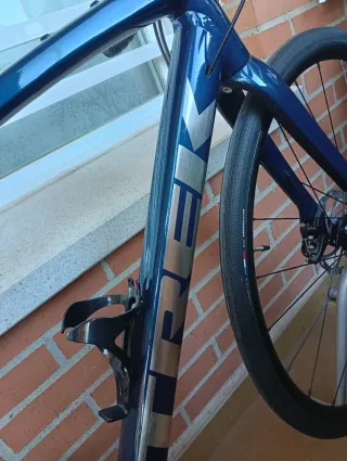 Bicicleta de carretera Trek Domane Azul