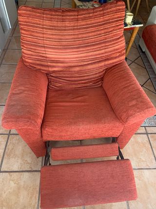 Divano 3 posti estraibile e poltrona relax