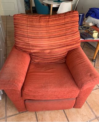 Divano 3 posti estraibile e poltrona relax