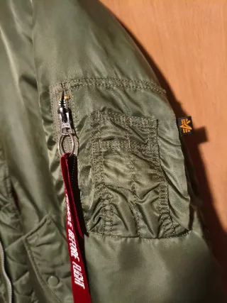 Chaqueta Bomber Alpha Industries Reversible