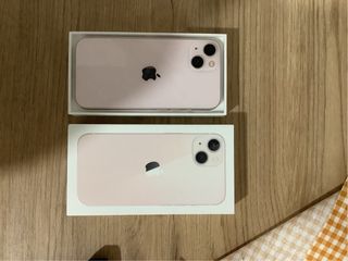 iPhone 13 Rosa con pantalla rota