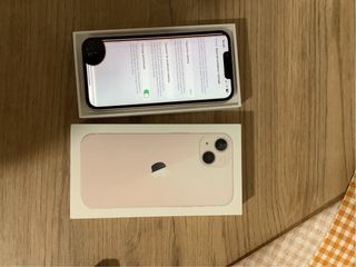 iPhone 13 Rosa con pantalla rota