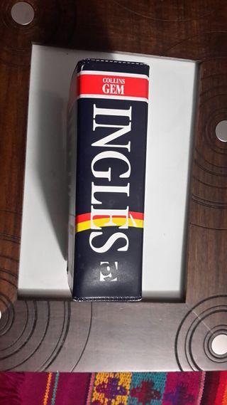 DICCIONARIO  ESPAÑOL Y INGLÉS