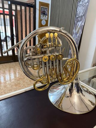 Trompa Alexander 103