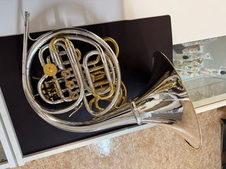 Trompa Alexander 103