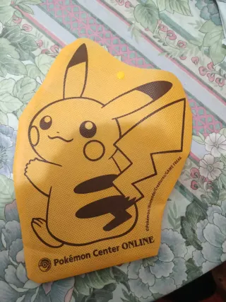 Funda Pikachu Pokémon Center