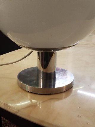 Lampada da tavolo anni '70 sfera vetro metallo