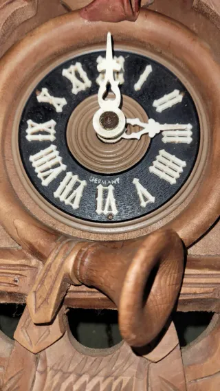 Antiguo Reloj de Cuco Selva Negra