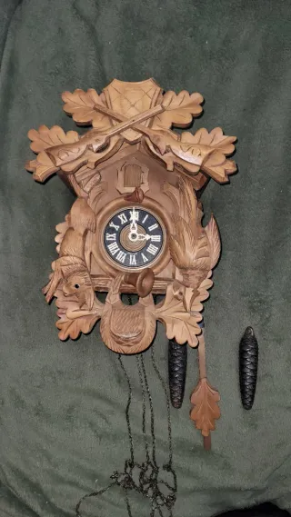 Antiguo Reloj de Cuco Selva Negra