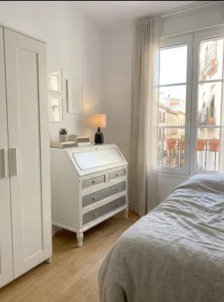 Exclusivo Bureau-Cómoda de madera maciza y cajones
