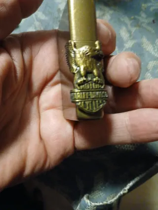 Accendino Zippo Harley Davidson con aquila e logo