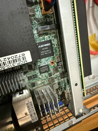 Servidor Supermicro Negro