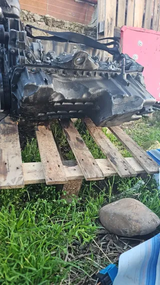 Despiece motor N52B25A