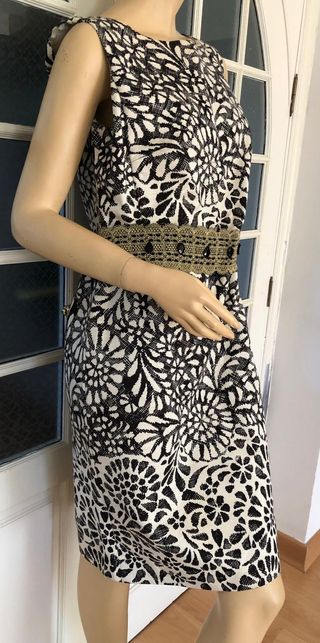 Vestido Síntesis y cinturón Talla 44