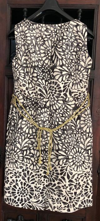 Vestido Síntesis y cinturón Talla 44