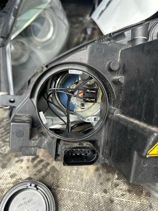 Faros Xenon W204 Clase C originales