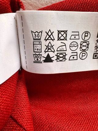 Mono chaleco con lino teja/rojo