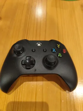 Mando Xbox Negro batería incluida