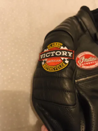 Chaqueta de moto john Doe Negra talla S como nueva