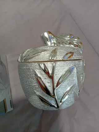 Joyero cerámica manzana plateada
