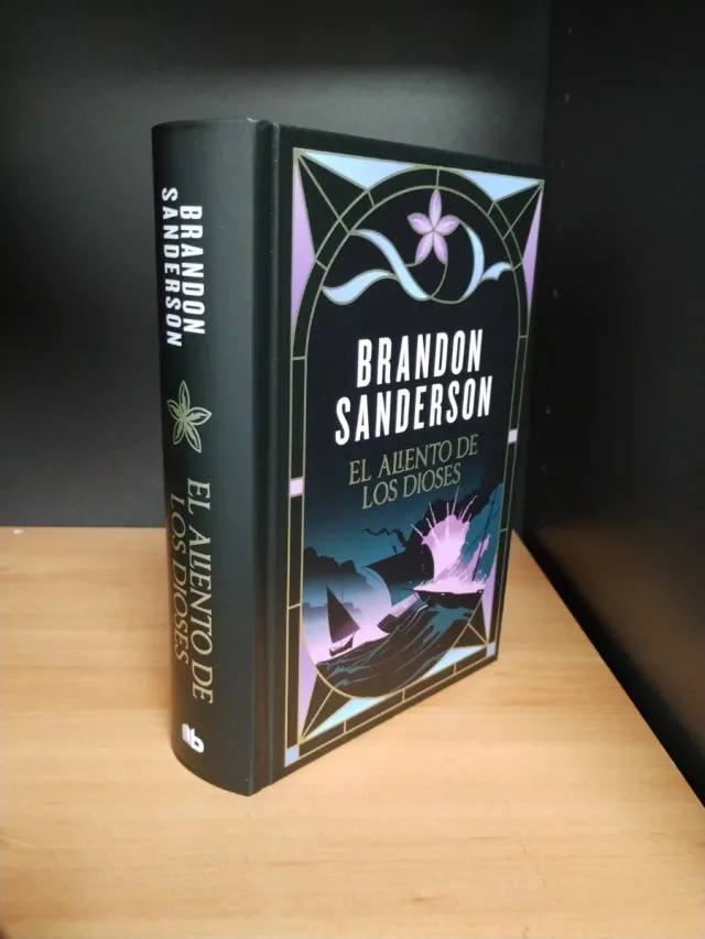 El aliento de los dioses / Warbreaker Nuevo