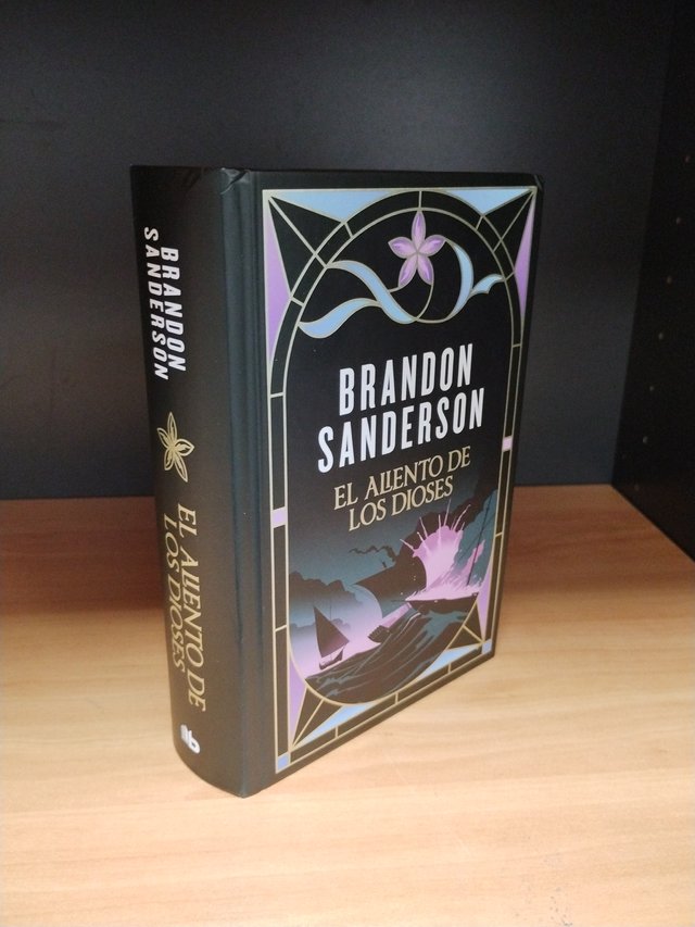 El aliento de los dioses / Warbreaker Nuevo