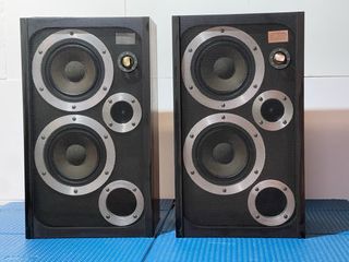Altavoces Wharfedale E30
